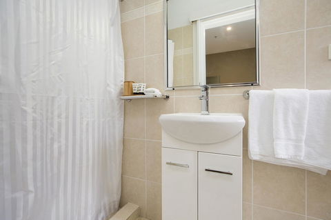 CH Boutique Hotel & Apartments, Ascend Hotel Collection - Accommodation in Surfers Paradise 36