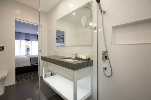 CH Boutique Hotel & Apartments, Ascend Hotel Collection - Accommodation in Surfers Paradise 11