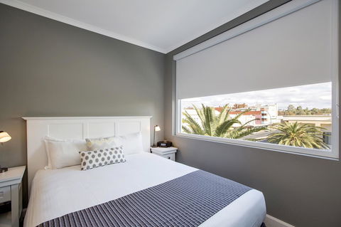 CH Boutique Hotel & Apartments, Ascend Hotel Collection - Accommodation in Surfers Paradise 26