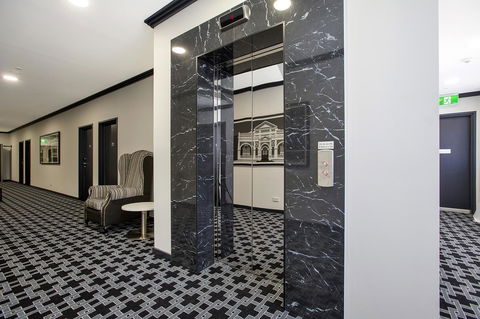 CH Boutique Hotel & Apartments, Ascend Hotel Collection - Accommodation in Surfers Paradise 5