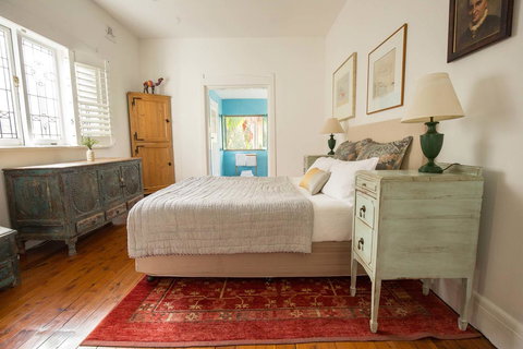 Bondi Beach House - Accommodation in Surfers Paradise 0