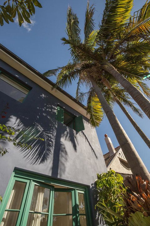 Bondi Beach House - Accommodation in Surfers Paradise 4