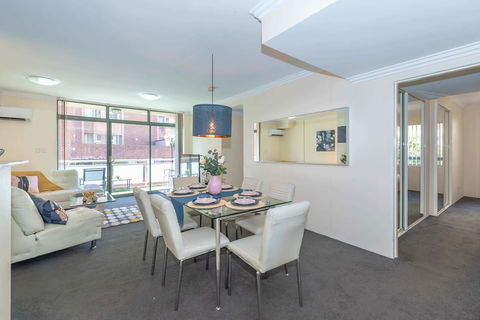 Apartments In Pyrmont - Accommodation in Surfers Paradise 24