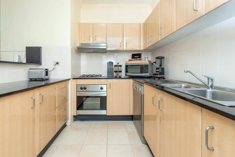 Apartments In Pyrmont - Accommodation in Surfers Paradise 32