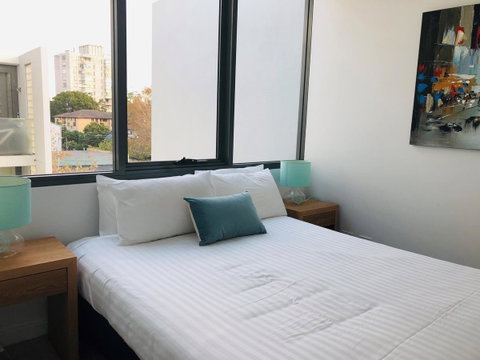 Wyndel Apartments Neutral Bay - Military - Accommodation in Surfers Paradise 3