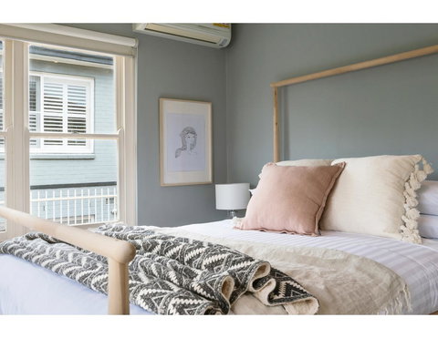 Beachside Getaway In Freshie W Parking - Accommodation in Surfers Paradise 5