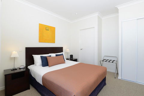 Macquarie Waters Boutique Apartment Hotel - Accommodation in Surfers Paradise 12