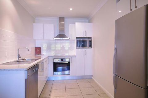 Macquarie Waters Boutique Apartment Hotel - Accommodation in Surfers Paradise 19