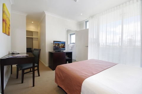 Macquarie Waters Boutique Apartment Hotel - Accommodation in Surfers Paradise 21