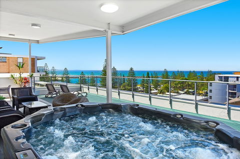 Macquarie Waters Boutique Apartment Hotel - Accommodation in Surfers Paradise 0