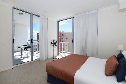 Macquarie Waters Boutique Apartment Hotel - Accommodation in Surfers Paradise 29