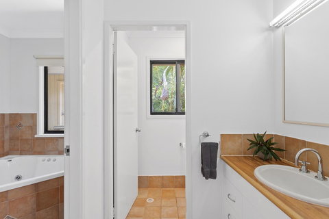 Byron Hinterland Villas - Accommodation in Surfers Paradise 26