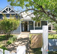 Belltrees - Accommodation in Surfers Paradise