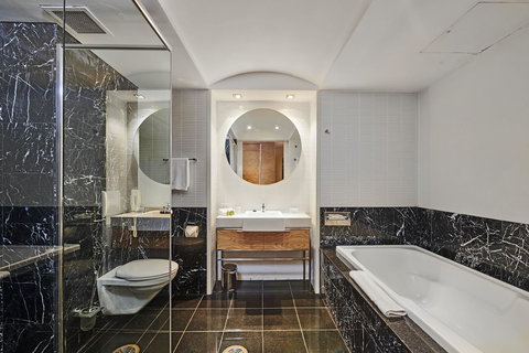 Waves Byron Bay - Accommodation in Surfers Paradise 41