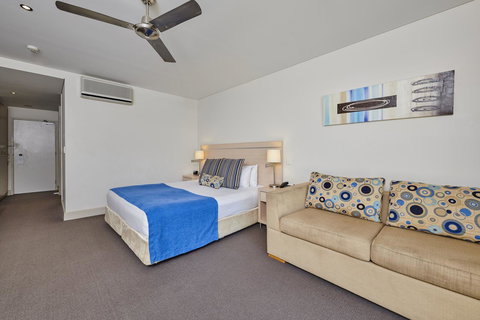 Waves Byron Bay - Accommodation in Surfers Paradise 34