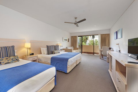 Waves Byron Bay - Accommodation in Surfers Paradise 25
