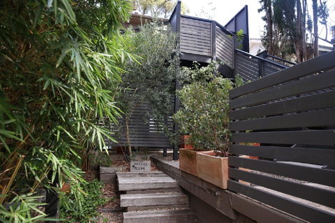 Refuge Cove On Pittwater - Accommodation in Surfers Paradise 2