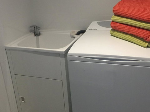 Refuge Cove On Pittwater - Accommodation in Surfers Paradise 10