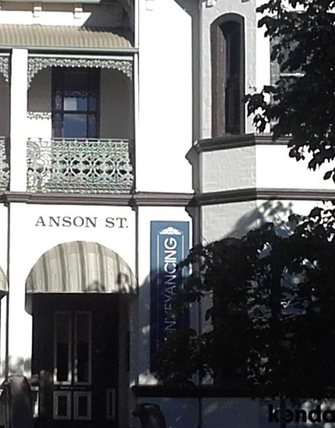 182 Anson Street - Accommodation in Surfers Paradise 6