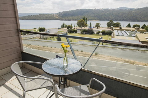 Banjo Paterson Inn - Accommodation in Surfers Paradise 3