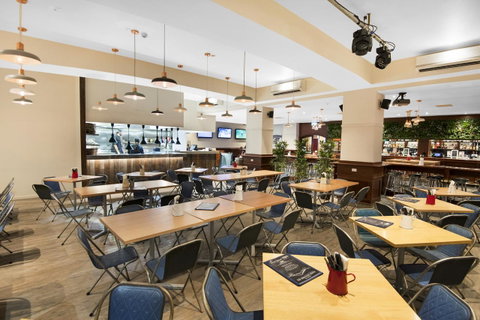 Banjo Paterson Inn - Accommodation in Surfers Paradise 5