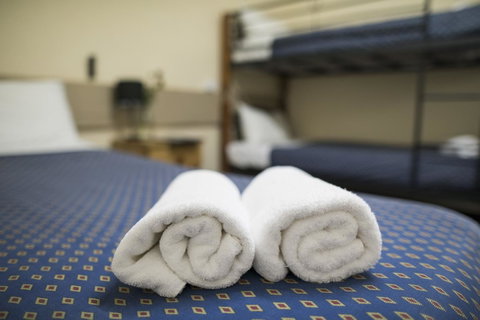 Banjo Paterson Inn - Accommodation in Surfers Paradise 12