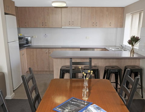 Banjo Paterson Inn - Accommodation in Surfers Paradise 10