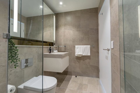 High Rise Apt In Heart Of Sydney Wt Harbour View - Accommodation in Surfers Paradise 15