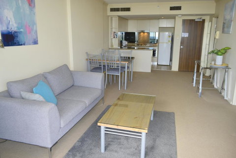 ACLiving Serviced Apartments - Accommodation in Surfers Paradise 4