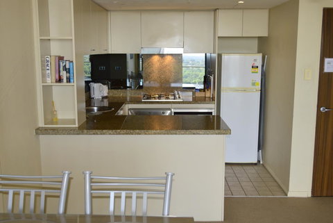 ACLiving Serviced Apartments - Accommodation in Surfers Paradise 6