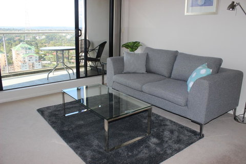 ACLiving Serviced Apartments - Accommodation in Surfers Paradise 1