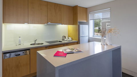 Oaks Cypress Lakes Resort - Accommodation in Surfers Paradise 3