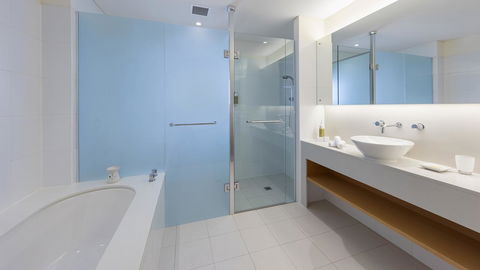 Oaks Cypress Lakes Resort - Accommodation in Surfers Paradise 13