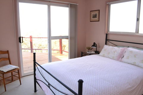 Bundle Hill Cottages - Accommodation in Surfers Paradise 27