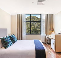 Ryals Hotel - Broadway - Accommodation in Surfers Paradise