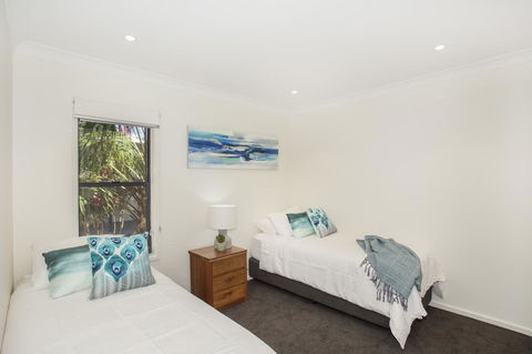 Beachfront 2 - Accommodation in Surfers Paradise 15