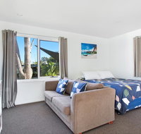 Huskisson Holiday Motel Cabins - Accommodation in Surfers Paradise