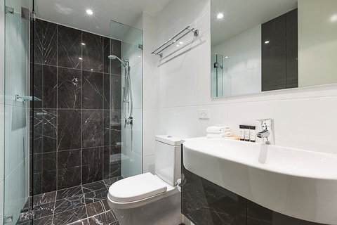 Lakefront 116 Kingston ACT - Accommodation in Surfers Paradise 8