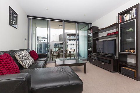 Lakefront 116 Kingston ACT - Accommodation in Surfers Paradise 14