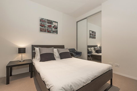 Lakefront 116 Kingston ACT - Accommodation in Surfers Paradise 11