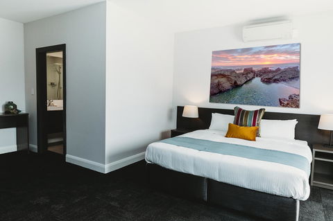 Coniston Hotel Wollongong - Accommodation in Surfers Paradise 2