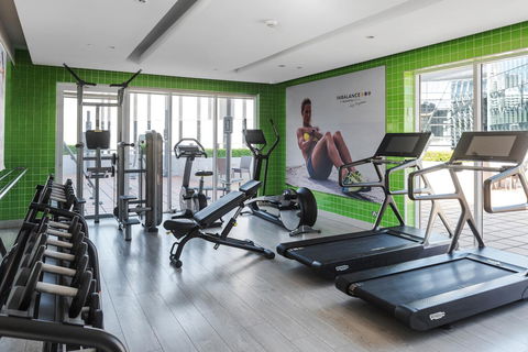 Novotel Sydney Darling Harbour - Accommodation in Surfers Paradise 13