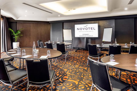 Novotel Sydney Darling Harbour - Accommodation in Surfers Paradise 18