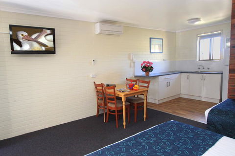 Pelican Motor Inn - Accommodation in Surfers Paradise 37