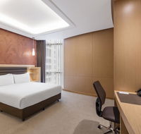 The Tank Stream - Accommodation in Surfers Paradise