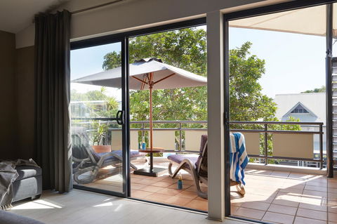 Byron Quarter Apartments - Accommodation in Surfers Paradise 7