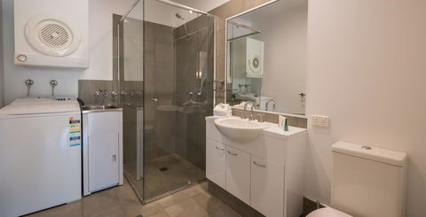 Byron Quarter Apartments - Accommodation in Surfers Paradise 42