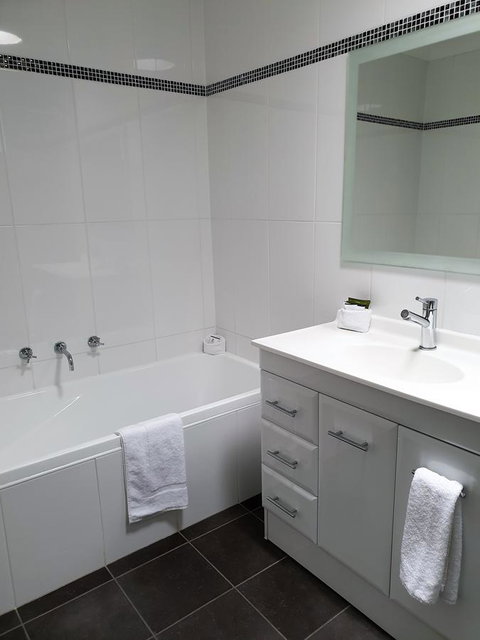 Best Western Endeavour Motel - Accommodation in Surfers Paradise 9