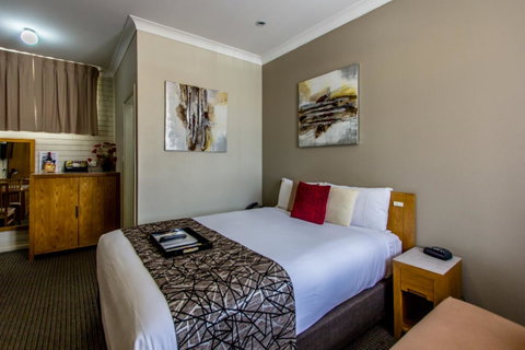 Best Western Endeavour Motel - Accommodation in Surfers Paradise 26