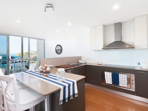 Blue View @ Fingal Bay - Accommodation in Surfers Paradise 3